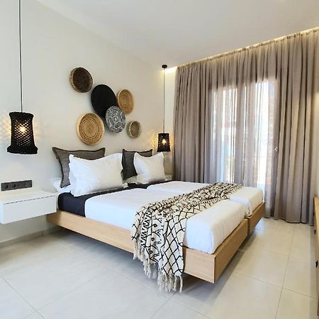 St.Thomas Beach Luxury Apartments Pefki Buitenkant foto