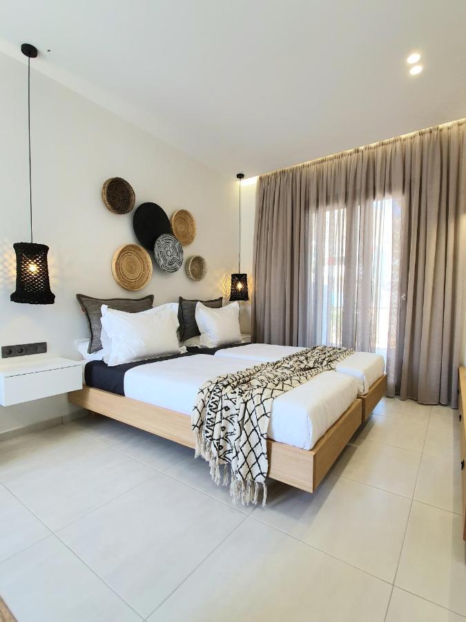 St.Thomas Beach Luxury Apartments Pefki Buitenkant foto